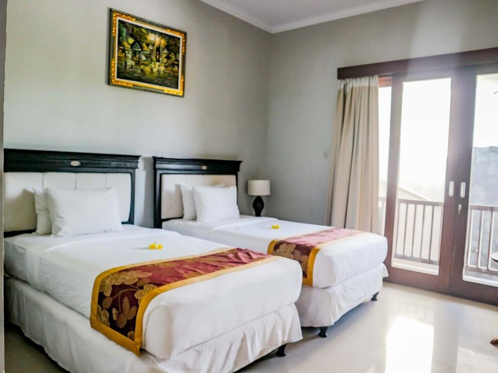 U Tube Hotel Uluwatu  Bagian luar foto