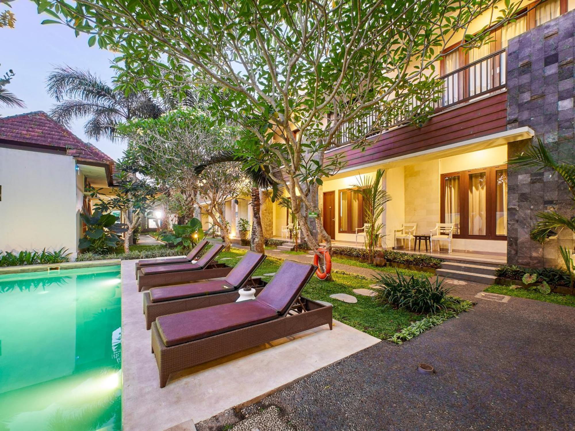 U Tube Hotel Uluwatu  Bagian luar foto