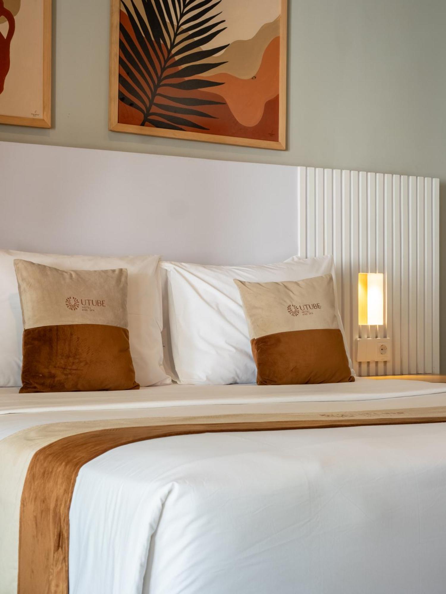 U Tube Hotel Uluwatu  Bagian luar foto