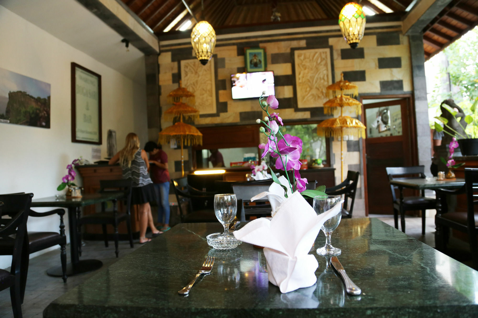 U Tube Hotel Uluwatu  Bagian luar foto